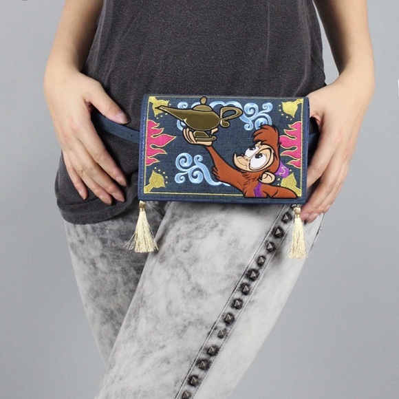 Danielle Nicole Handbags - Danielle Nicole Abu Belt Bag